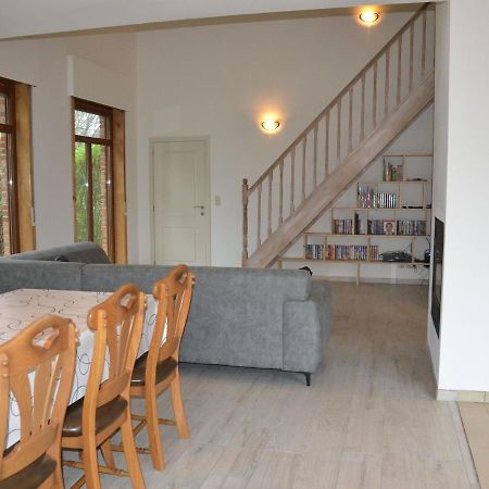 Welcoming Villa In Puivelde With Terrace Garden Barbeque Екстер'єр фото